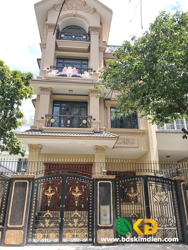 Bán biệt thự 2 lầu Đường số 12m khu Him Lam phường Tân Phong Quận 7
